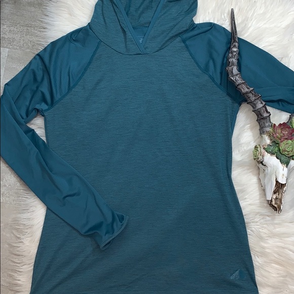 north face flashdry hoodie